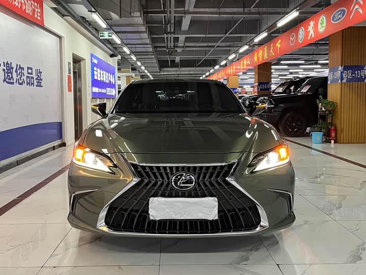 Lexus ES, 2023 — купить в Чебоксарах под ключ