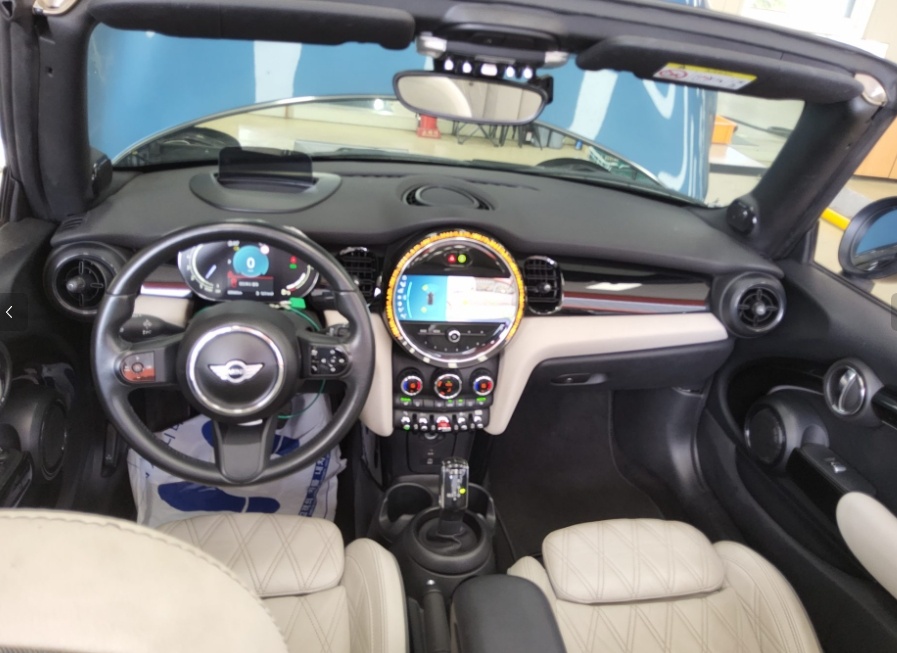 Mini Cooper Convertible, 2022 — фото 6 из 11