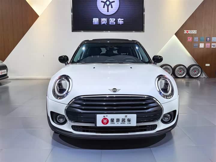 Mini Clubman, 2024 — фото 2 из 9