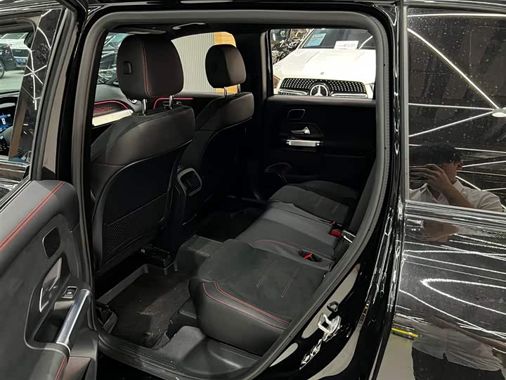 Mercedes-Benz GLB-Class AMG, 2024 — фото 7 из 9