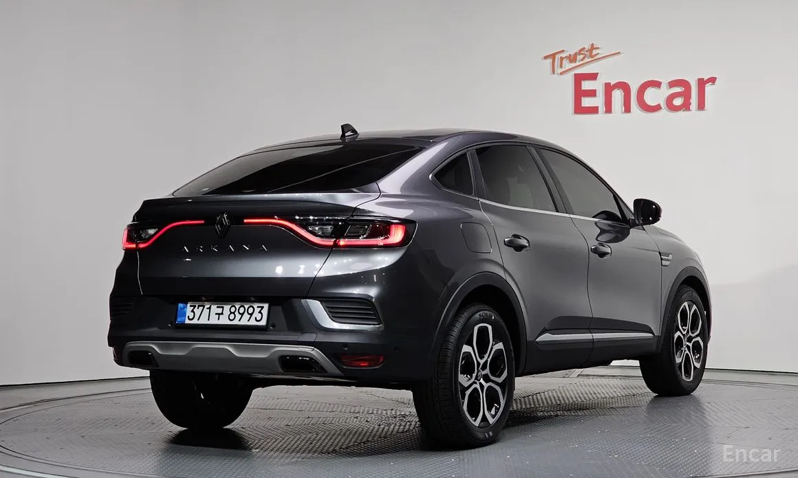 Renault Arkana, 2025 — фото 2 из 12