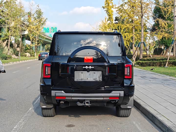 BYD FangChengBao Leopard 8, 2025 — фото 4 из 9
