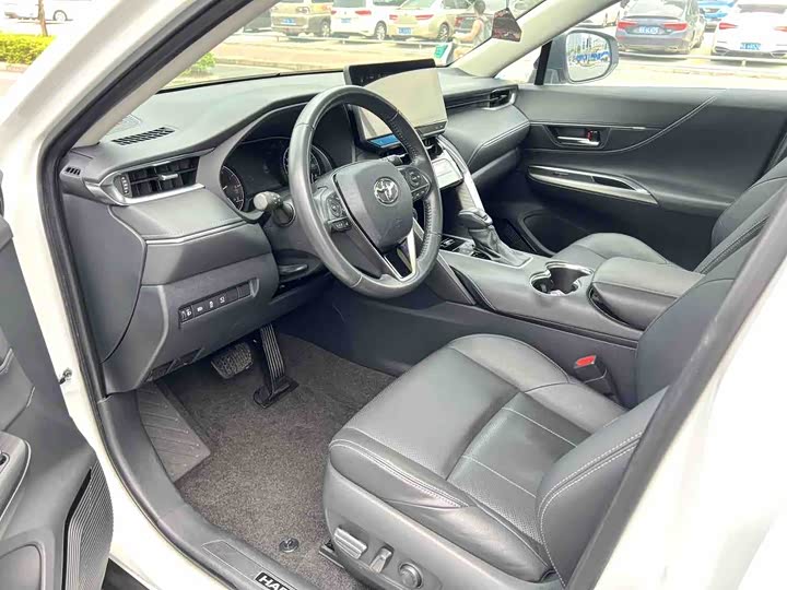 Toyota Harrier, 2022 — фото 4 из 9