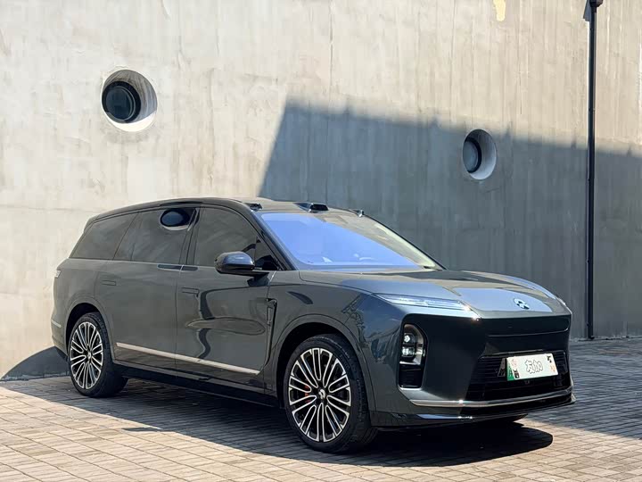 Nio ES8, 2025 — фото 3 из 9