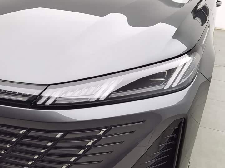 Changan Eado Plus, 2025 — фото 7 из 9