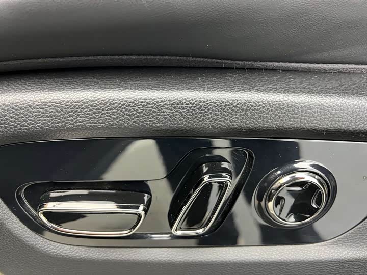 GAC Trumpchi E9, 2025 — фото 8 из 9