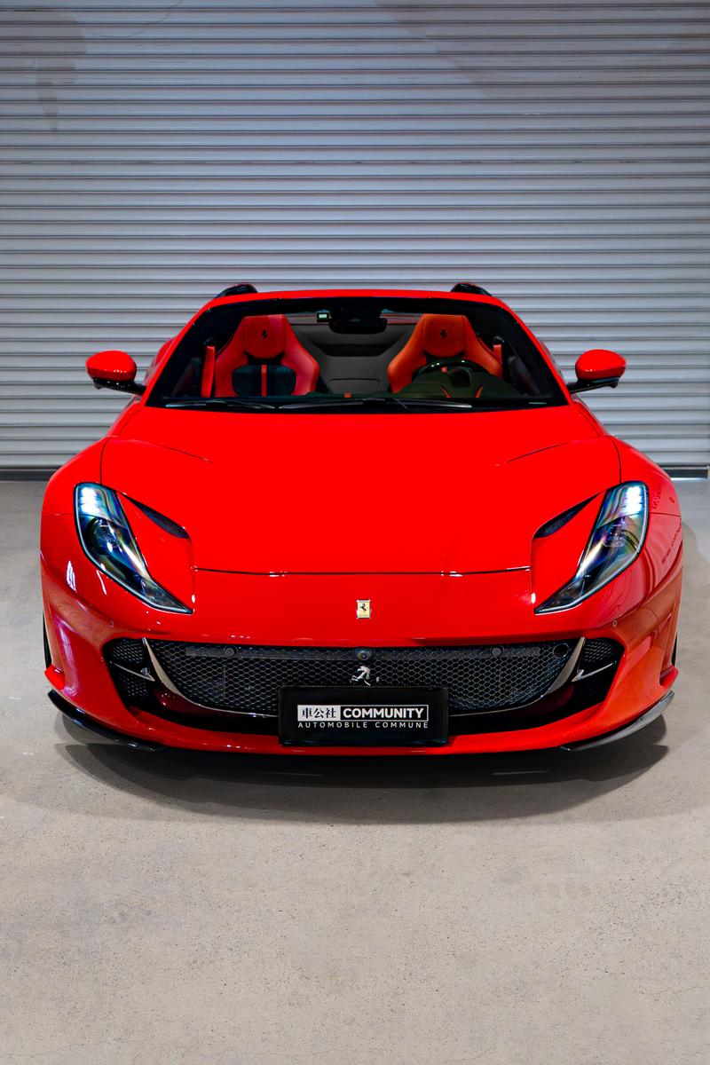 Ferrari 812, 2023 — фото 2 из 7