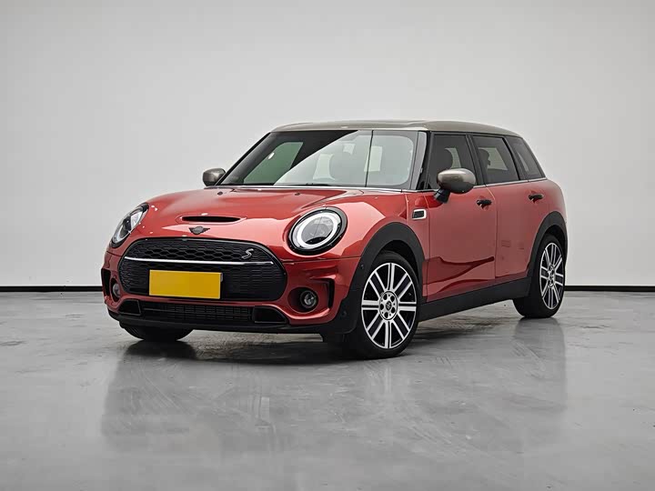 Mini Clubman, 2023 — купить в Саратове под ключ