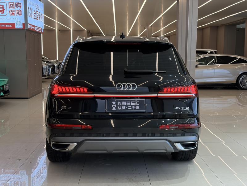 Audi Q7, 2023 — фото 5 из 12