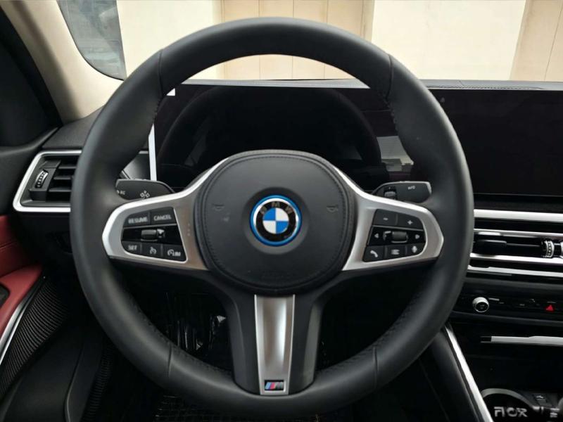 BMW i3, 2026 — фото 9 из 12