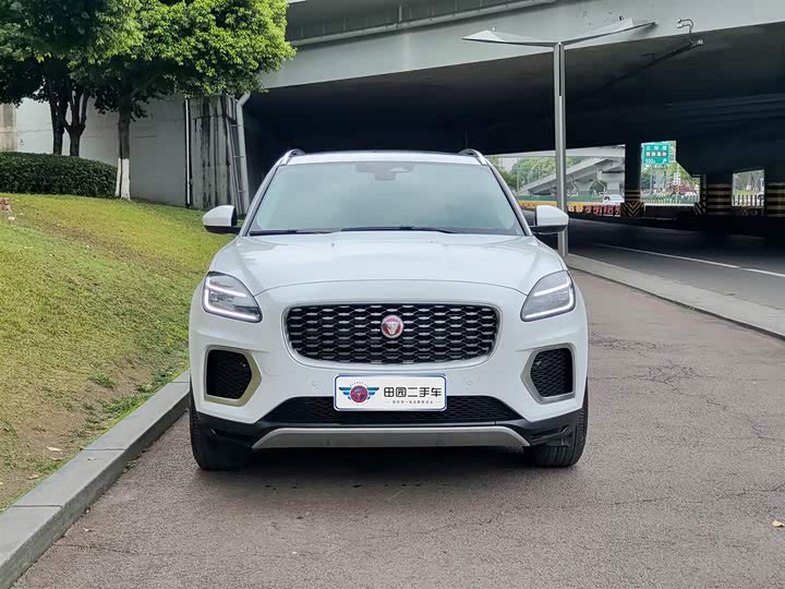 Jaguar E-Pace, 2024 — фото 2 из 9
