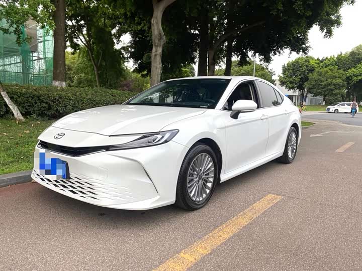 Toyota Camry, 2025 — купить в Липецке под ключ