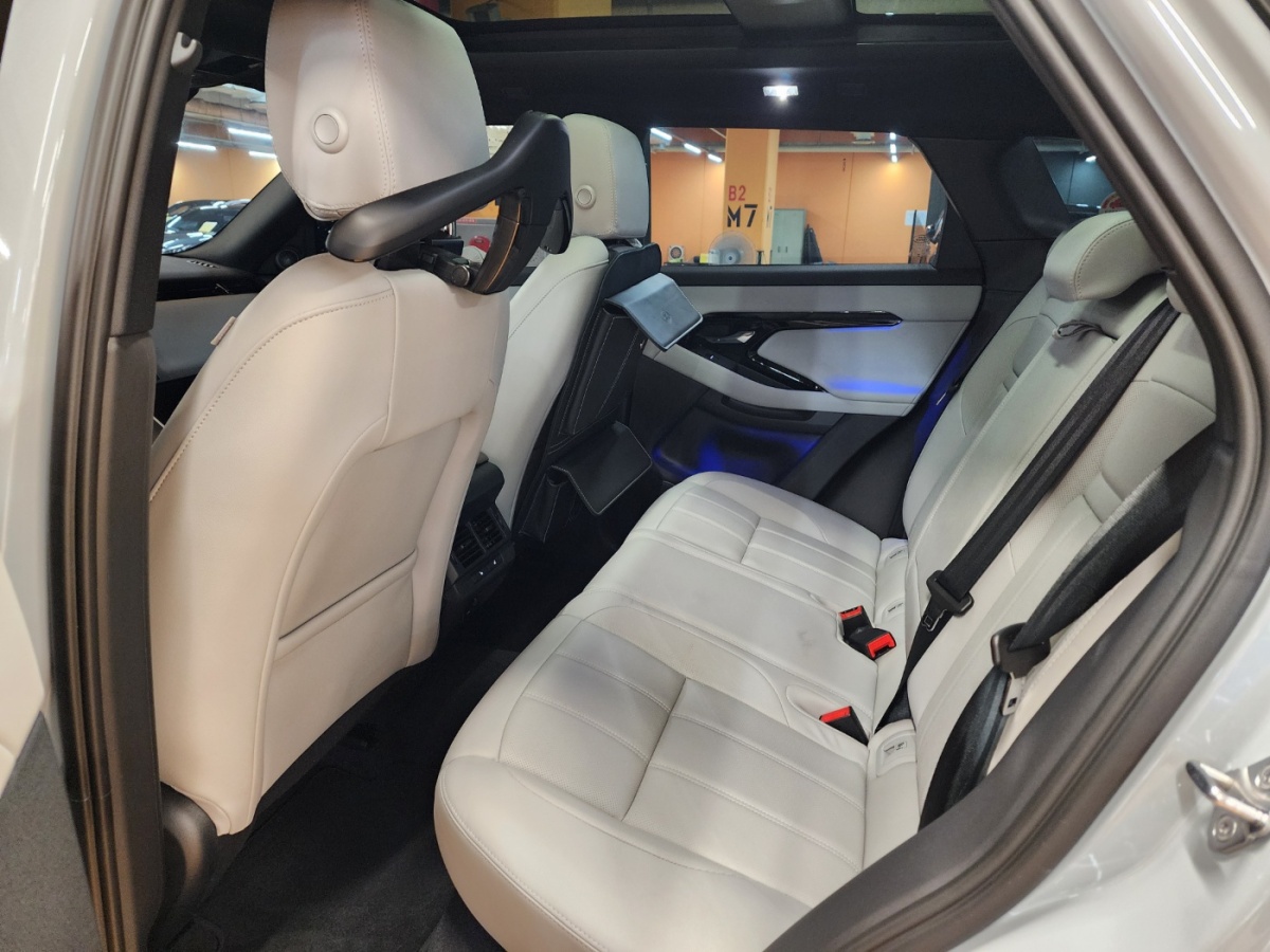 Land Rover Range Rover Evoque, 2025 — фото 10 из 12