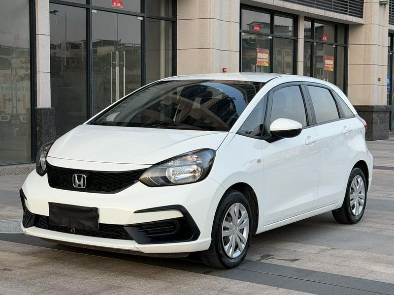 Honda Fit, 2022 — купить в Курске под ключ