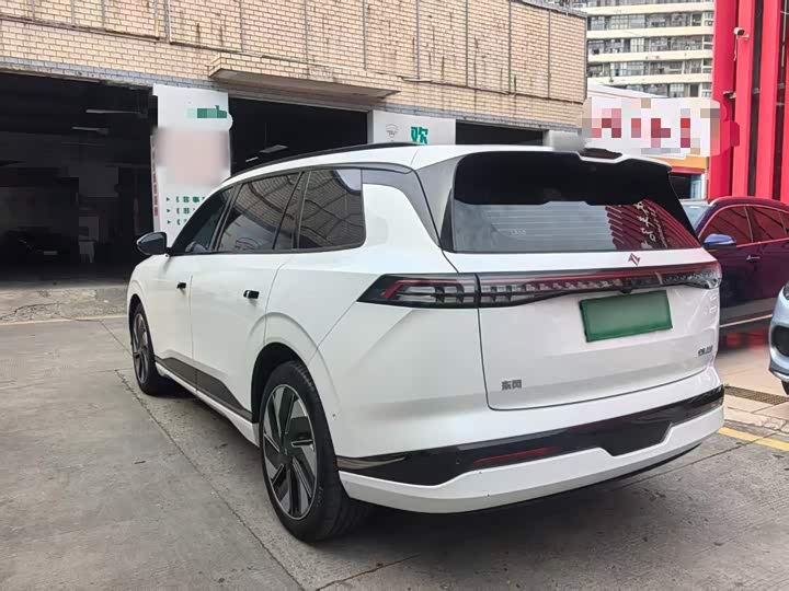 Dongfeng Yipai eπ 008, 2025 — фото 5 из 9