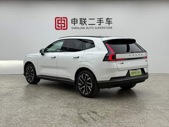 Volvo XC70 Hybrid, 2026 — фото 4 из 9