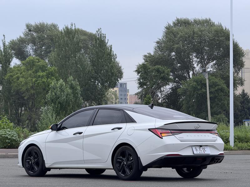 Hyundai Elantra N line, 2022 — фото 4 из 12