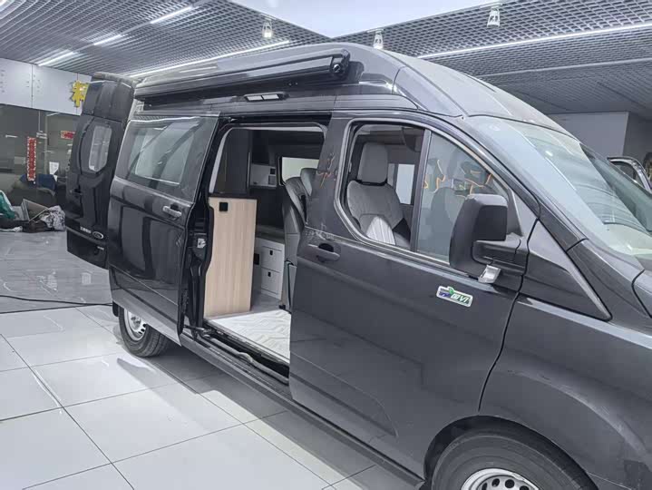 Ford Transit, 2024 — фото 3 из 9