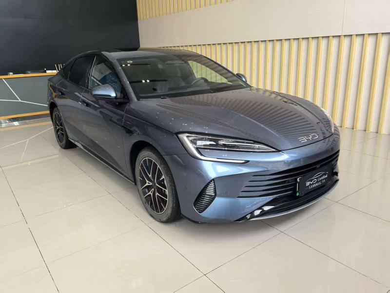 BYD Seal 07 DM-i Hybrid, 2025 — фото 3 из 12