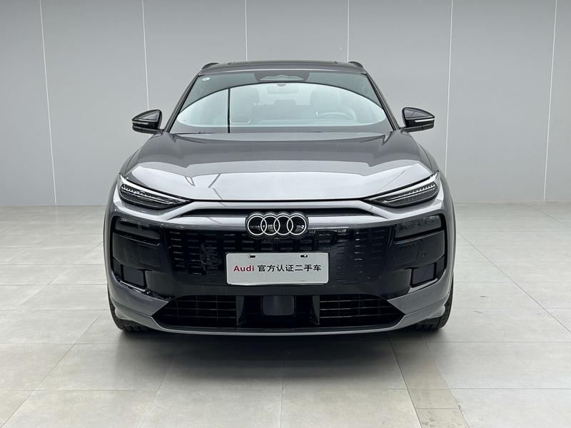 Audi Q6L e-tron, 2025 — фото 2 из 12