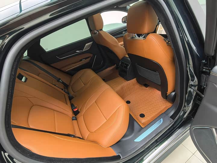 Jaguar XF L, 2022 — фото 8 из 9