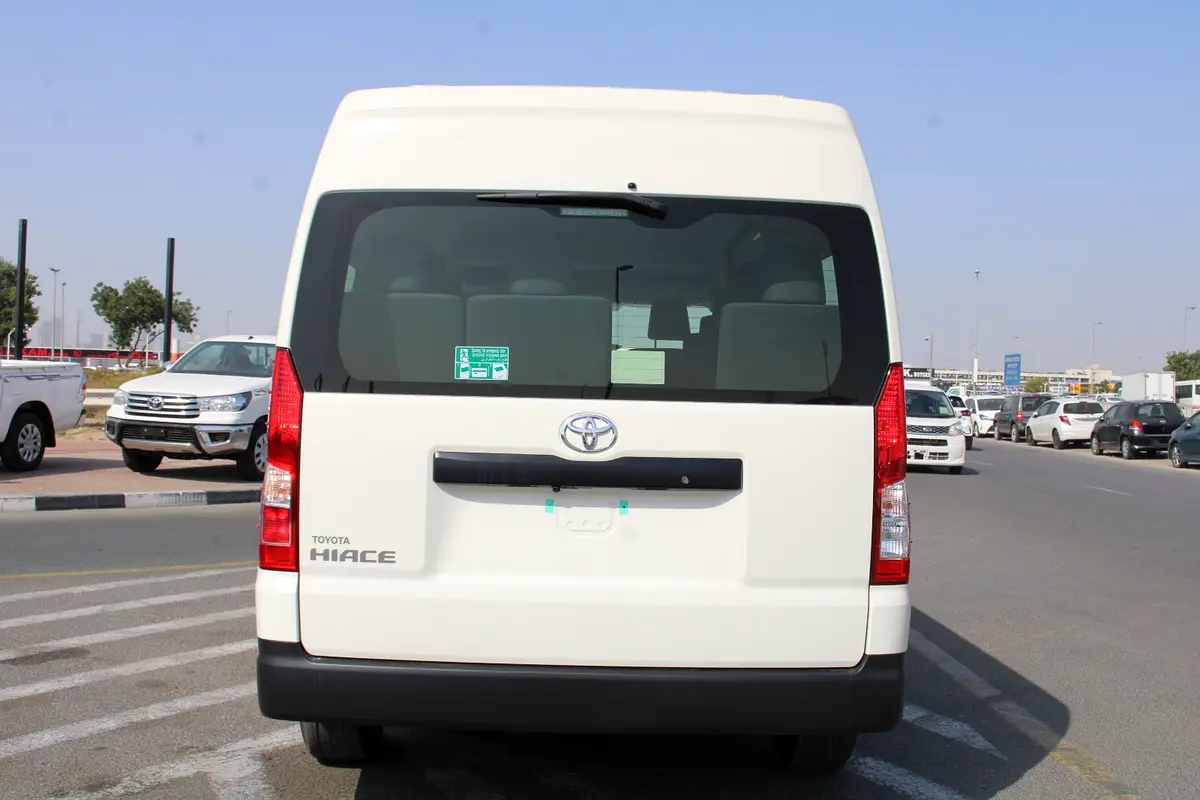 Toyota Hiace, 2026 — фото 6 из 10