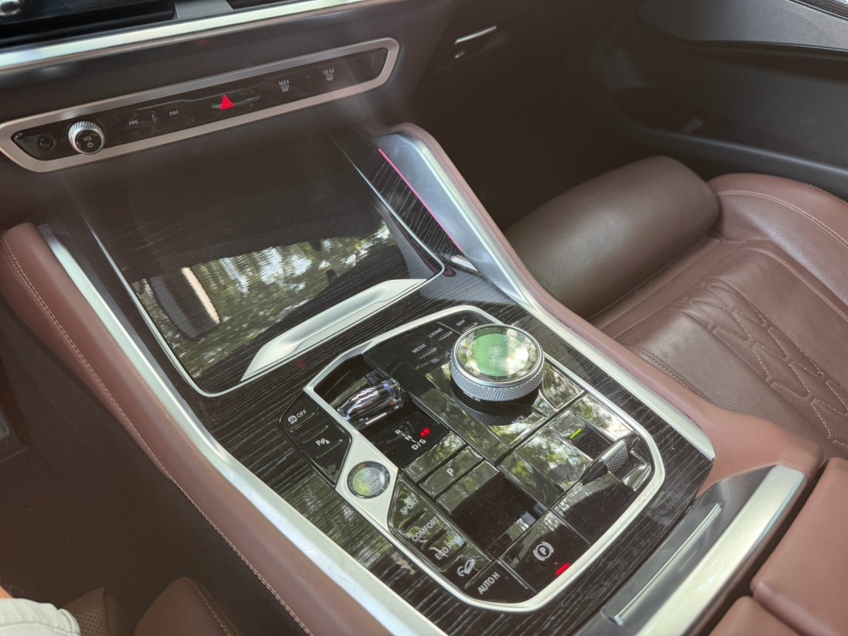 BMW X6, 2024 — фото 8 из 12