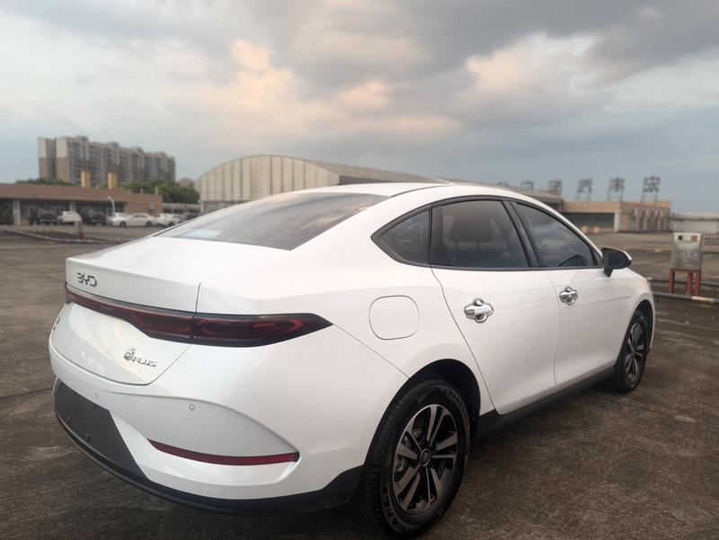 BYD Qin Plus, 2025 — фото 6 из 12