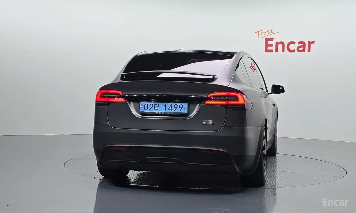 Tesla Model X, 2023 — фото 4 из 12