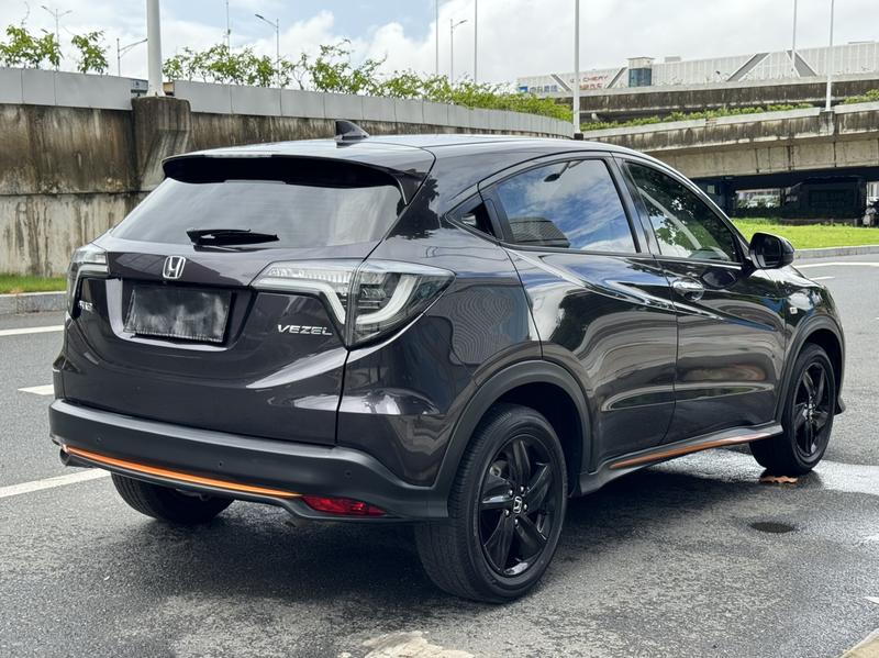 Honda Vezel, 2022 — фото 7 из 12