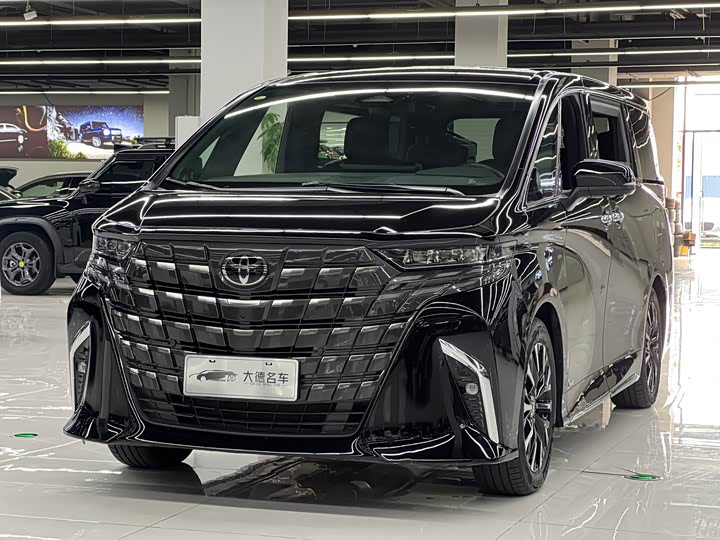 Toyota Alphard, 2026 — купить в Брянске под ключ