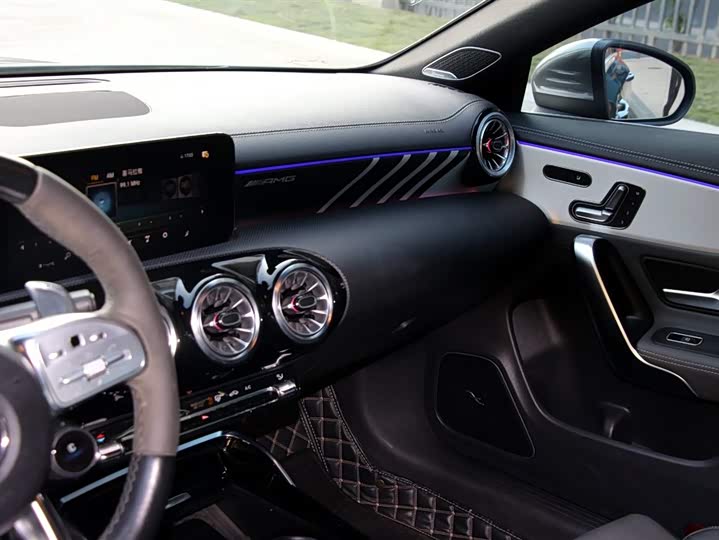 Mercedes-Benz CLA-Class AMG, 2023 — фото 7 из 9