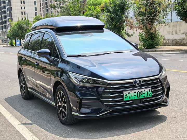 BYD Song Max Hybrid, 2022 — фото 3 из 9