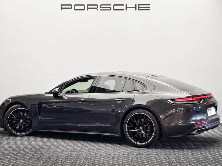 Porsche Panamera, 2023 — фото 6 из 9
