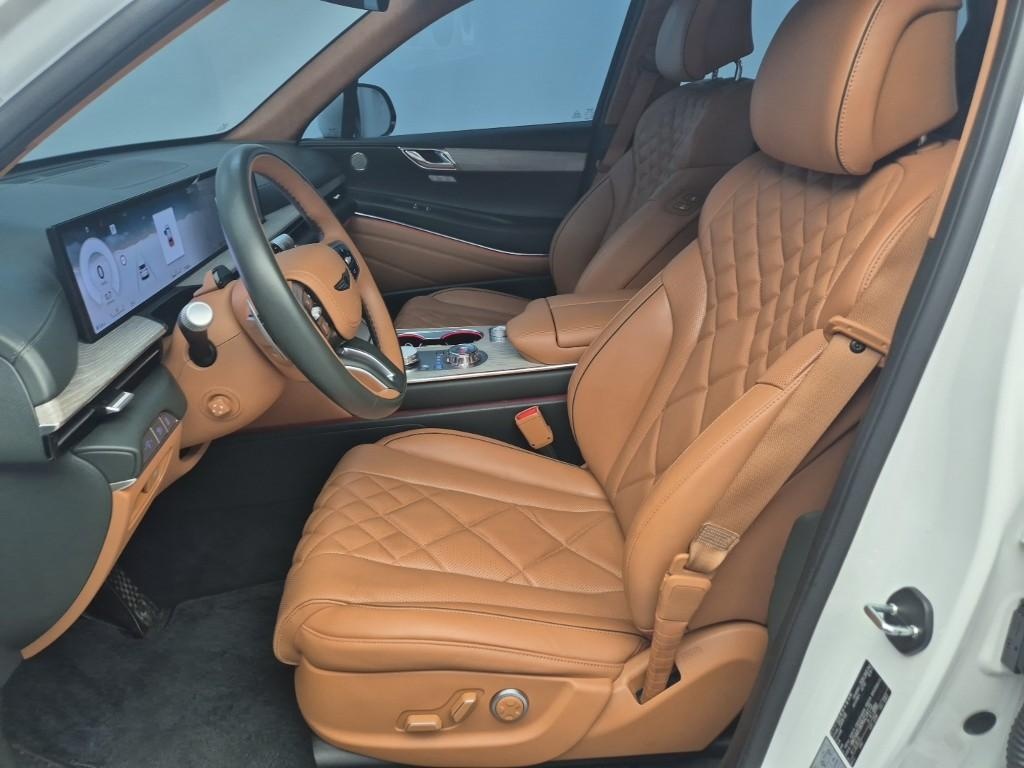 Genesis GV80, 2024 — фото 10 из 12