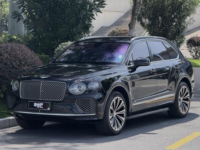 Bentley Bentayga, 2022 — купить в Смоленске под ключ