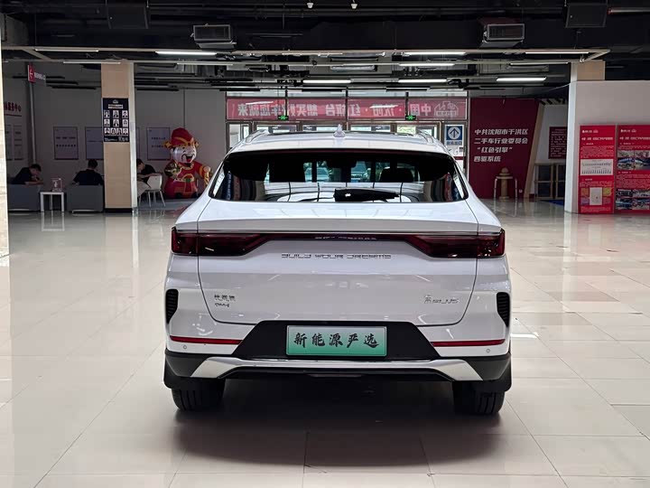 BYD Song Plus Hybrid/EV, 2022 — фото 5 из 9
