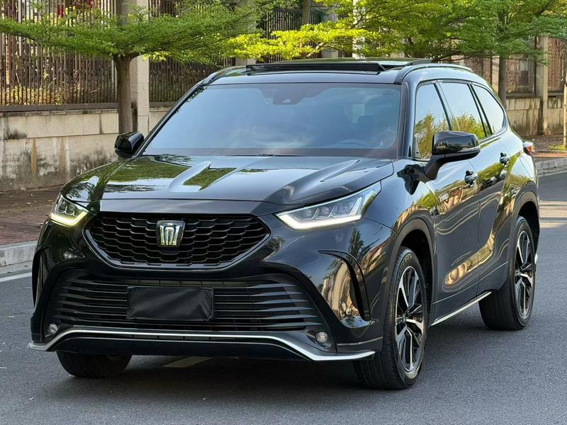 Toyota Crown Kluger, 2022 — купить в Чебоксарах под ключ