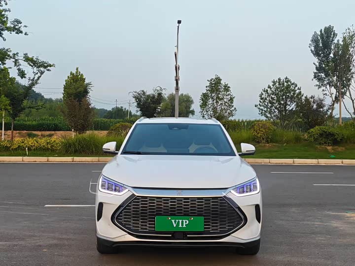 BYD Song Plus Hybrid/EV, 2022 — фото 2 из 9