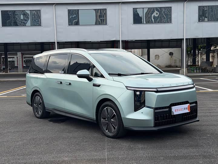 Maxus Mifa 7, 2024 — фото 3 из 9
