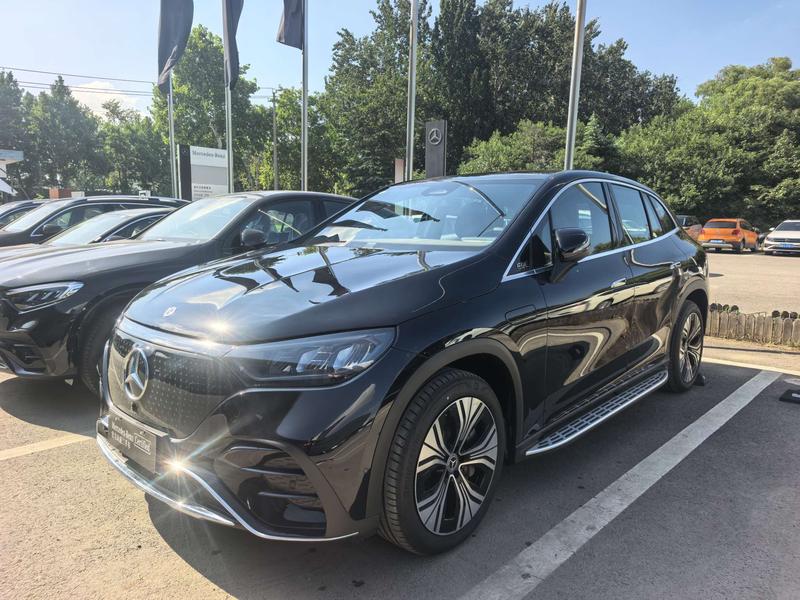 Mercedes-Benz EQE SUV, 2025 — купить в Нижнем Новгороде под ключ