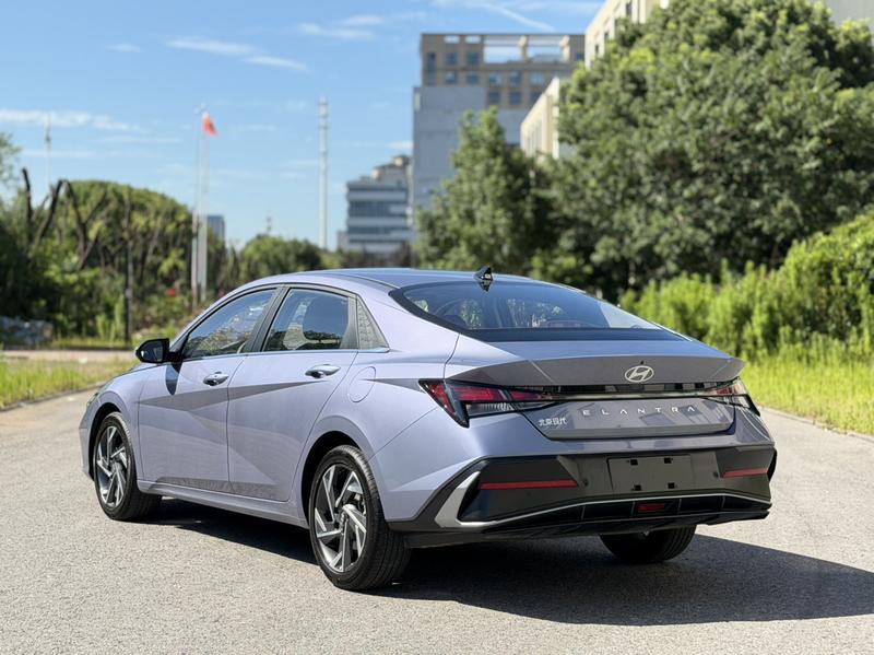 Hyundai Elantra N line, 2025 — фото 5 из 11