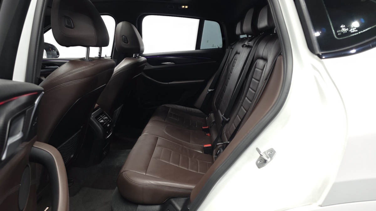BMW X4, 2022 — фото 11 из 12