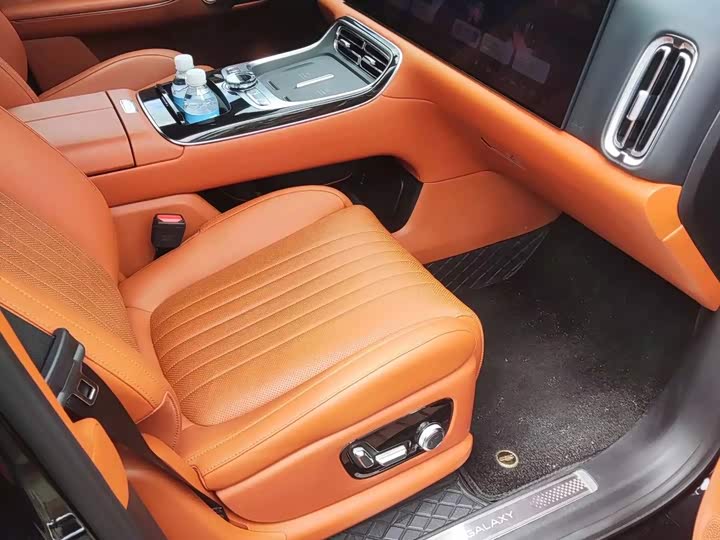 Geely Galaxy M9, 2025 — фото 3 из 5