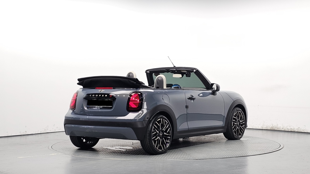 Mini Cooper Convertible, 2025 — фото 2 из 12