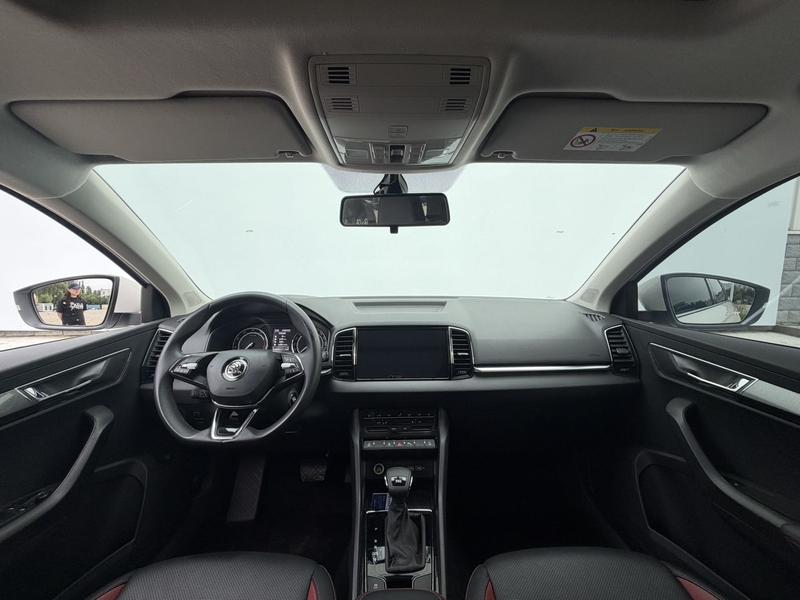Skoda Karoq, 2021 — фото 10 из 12