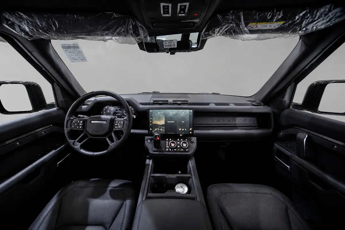 Land Rover Defender, 2026 — фото 10 из 10