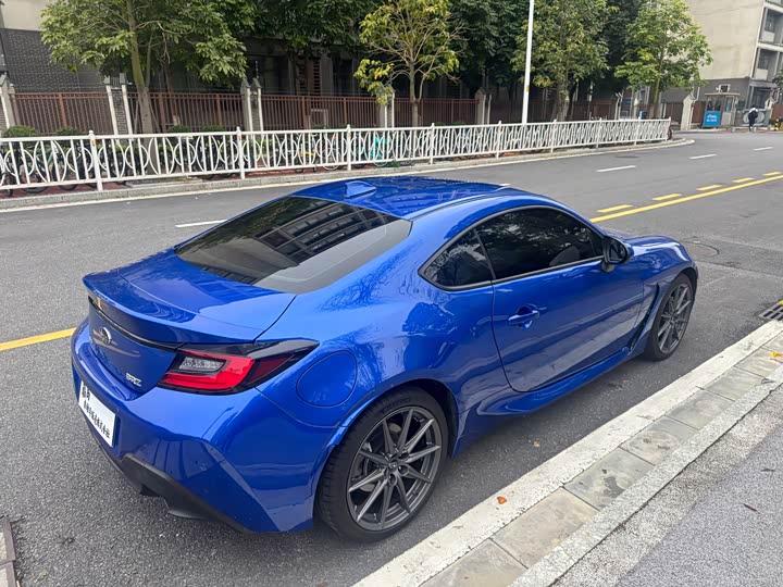 Subaru BRZ, 2022 — фото 6 из 9