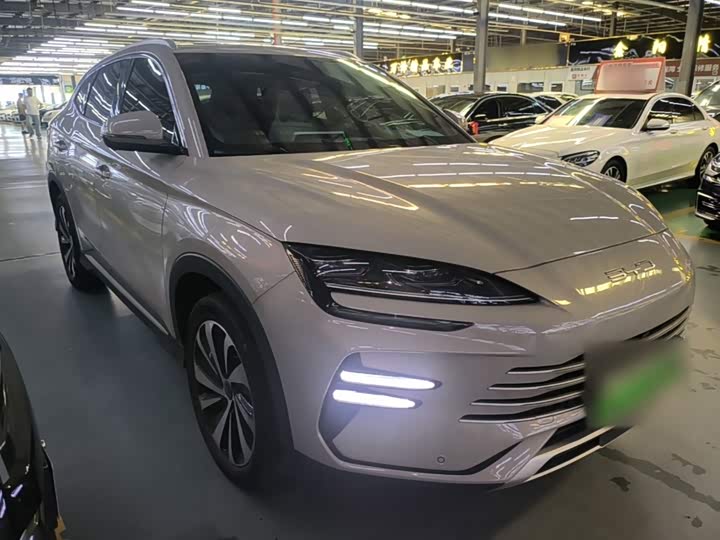 BYD Song Plus Hybrid/EV, 2023 — фото 4 из 9