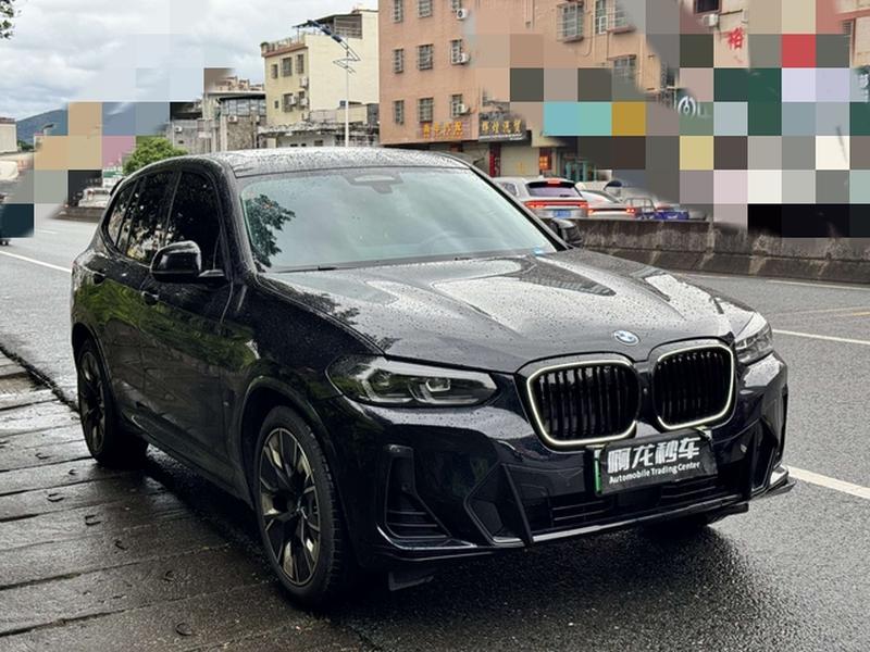 BMW iX3, 2022 — фото 3 из 10